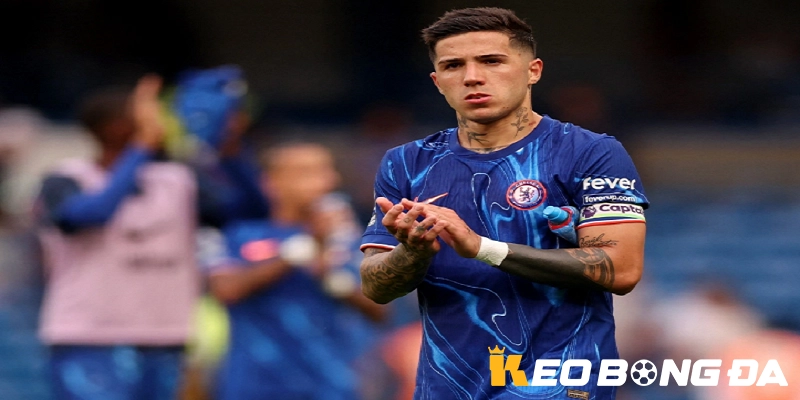 Chelsea thấp thỏm trước nguy cơ mất Enzo Fernandez sau loạt trận quốc tế – Cơn địa chấn khiến giới soi kèo rúng động